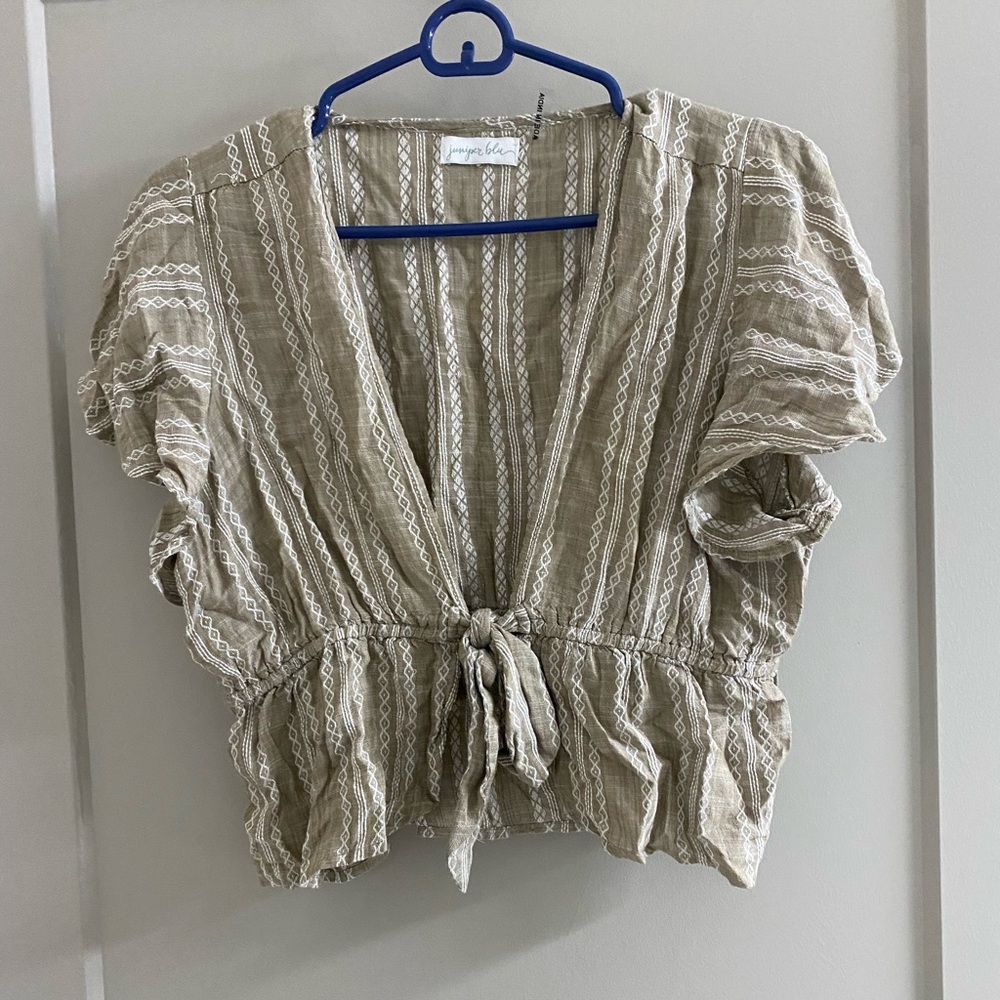 Tie front crop top